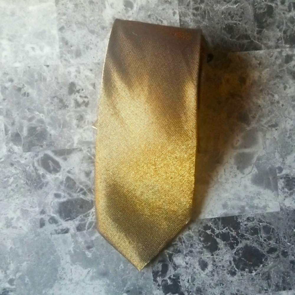 Dark Gold tie
